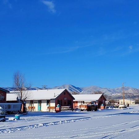 Hikers Cimarron Inn & Rv Park Exteriér fotografie